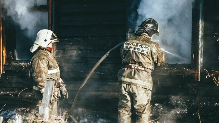     С начала этого года в регионе уже зафиксировано шесть тысяч бытовых пожаров. Это меньше, чем в прошлом году, но специалисты все равно бьют тревогу.