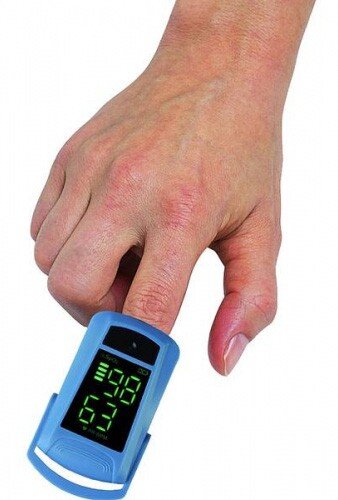 пульсоксиметр в работе