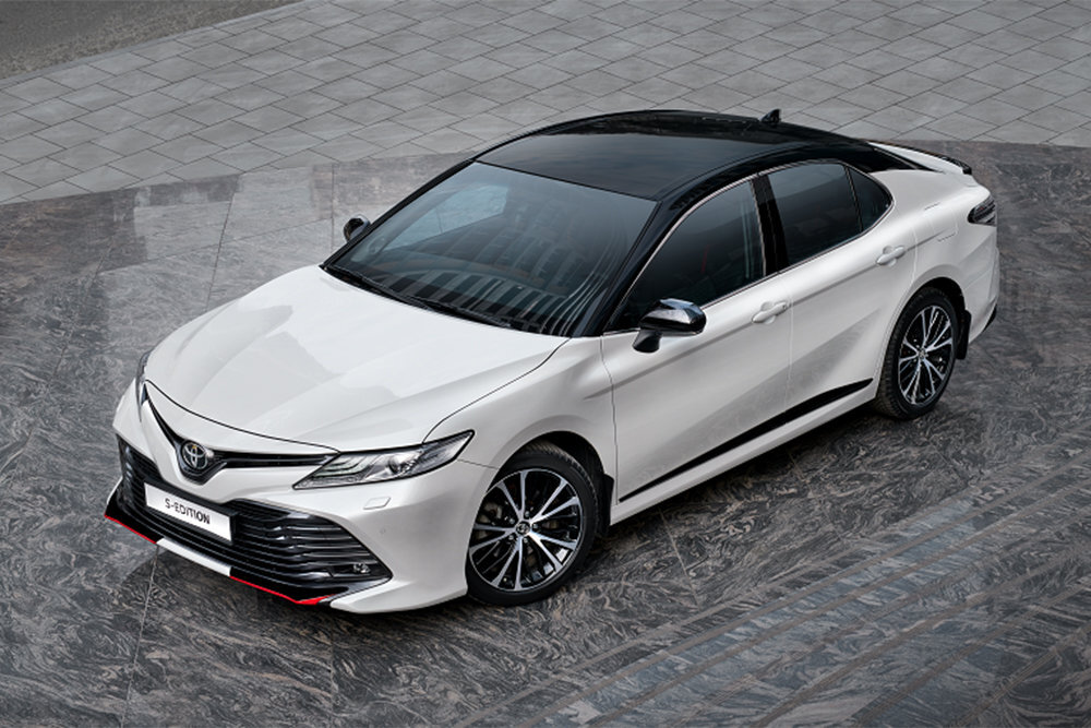 Toyota Camry 2020 - версия для России