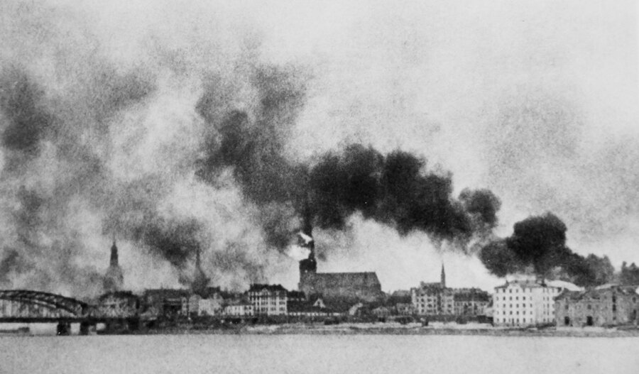Горящая Рига. Июнь 1941 года. 