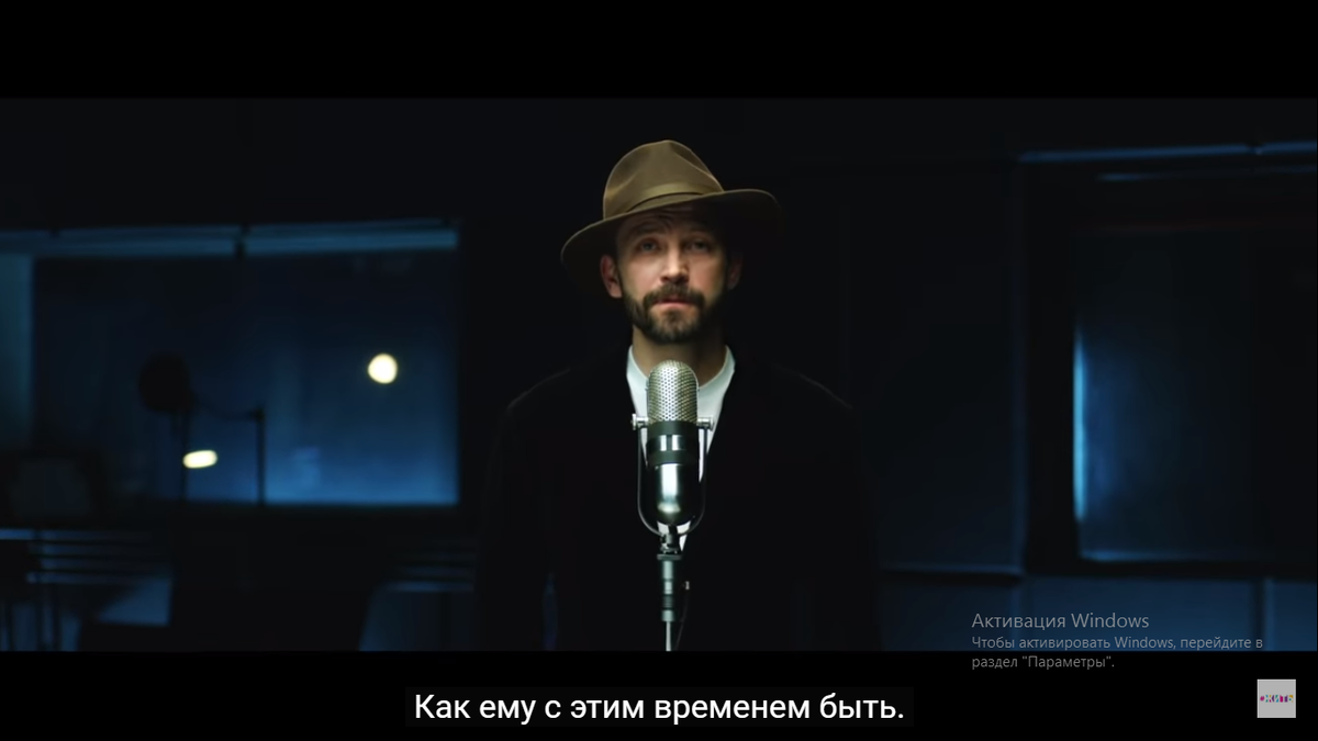 кадр из клипа на песню "ЖИТЬ"
