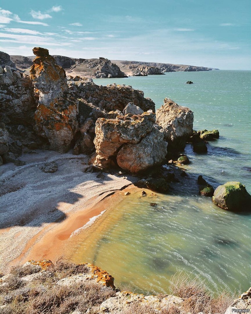 Говорят, что в их составе аж 1000 бухт!  Яндекс. Фото 