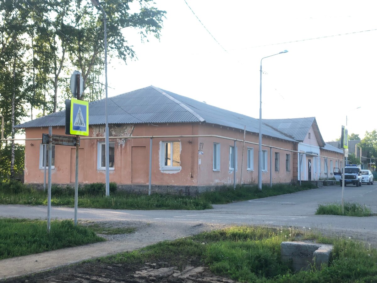 Долгирев Карпинск. Свердловская область Карпинск 2000 год. Квант Карпинск. Старый Карпинск.