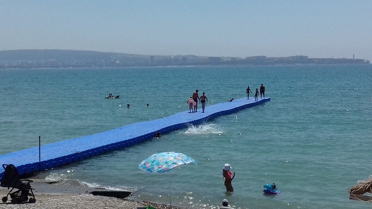 Город и море