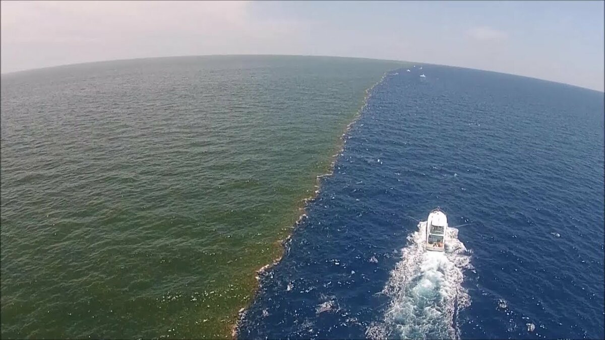 Место где два моря не смешиваются