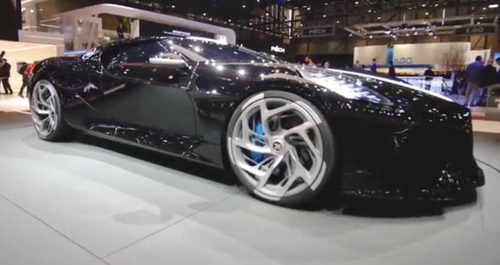 bugatti la voiture noire