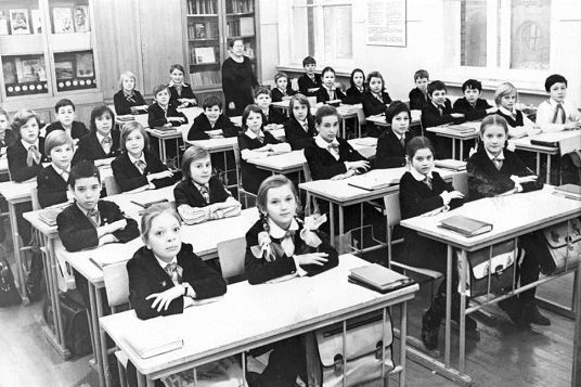СССР школьники.