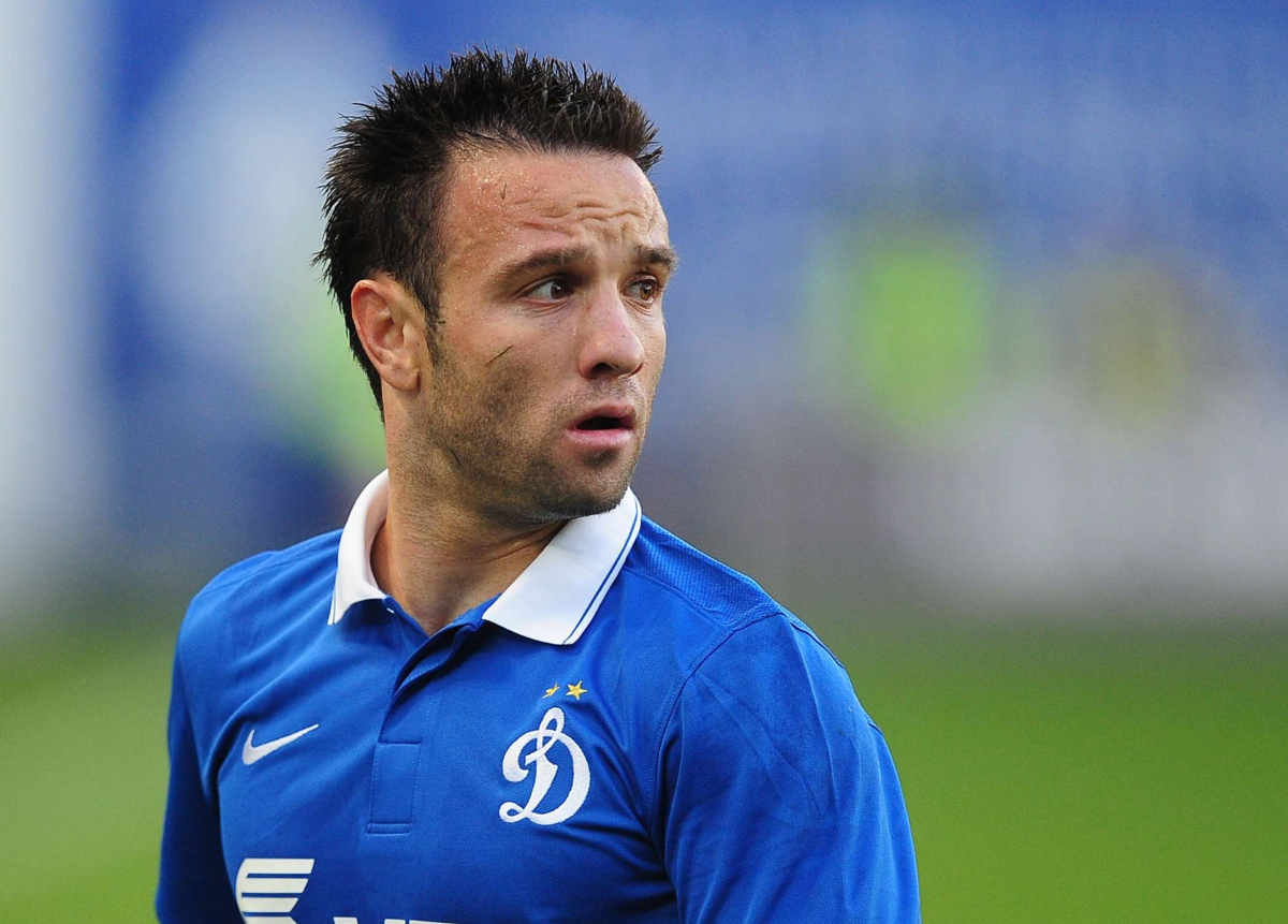 вальбуэна компани. матье вальбуэна футболист. матье вальбуэна футболист. вальбуэна и сборная бельгии. матье вальбуэна рост.