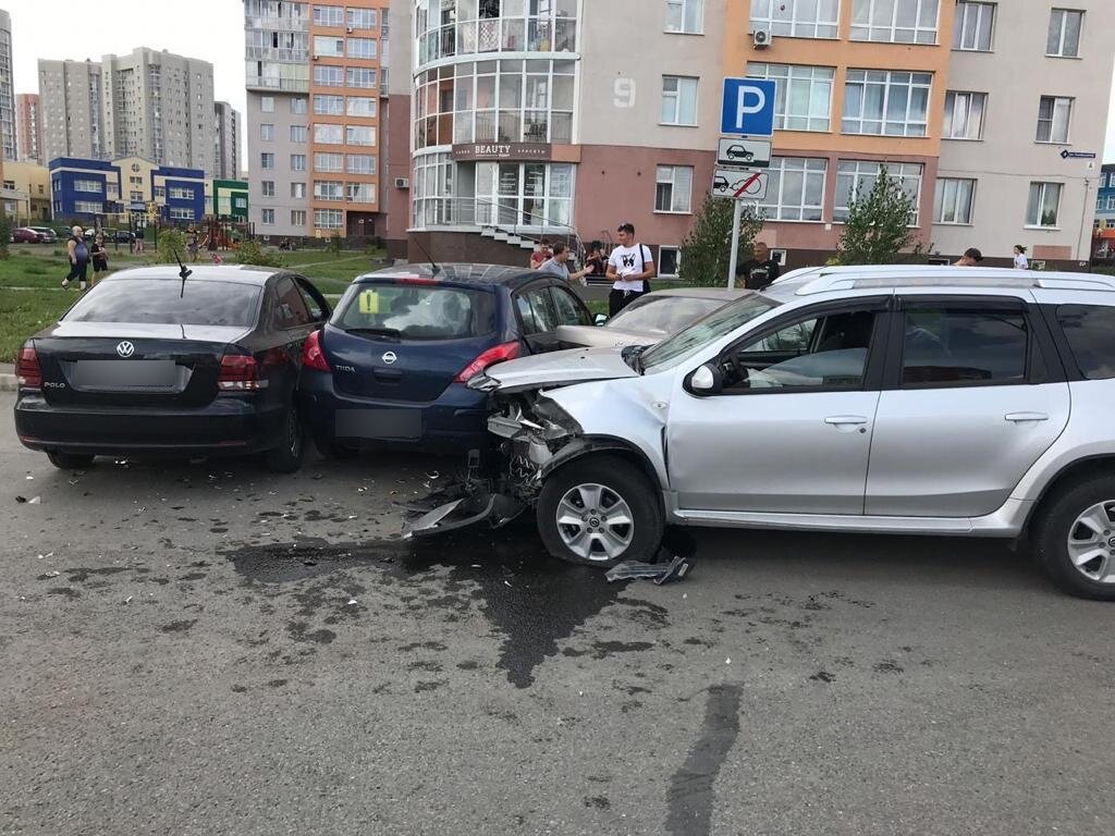 Попался на уловку автоподставщиков, рассказываю, как вышел из этой ситуации.