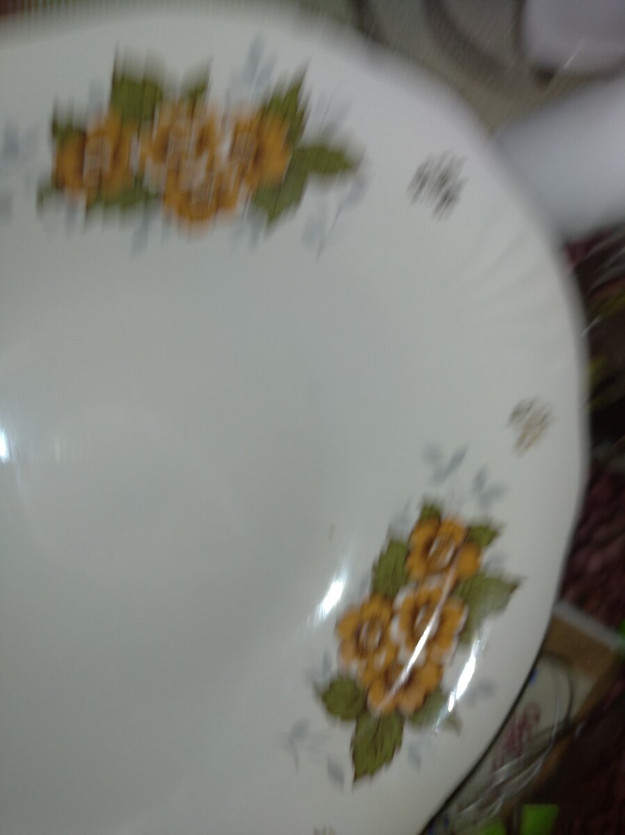 я взяла глубокую тарелку