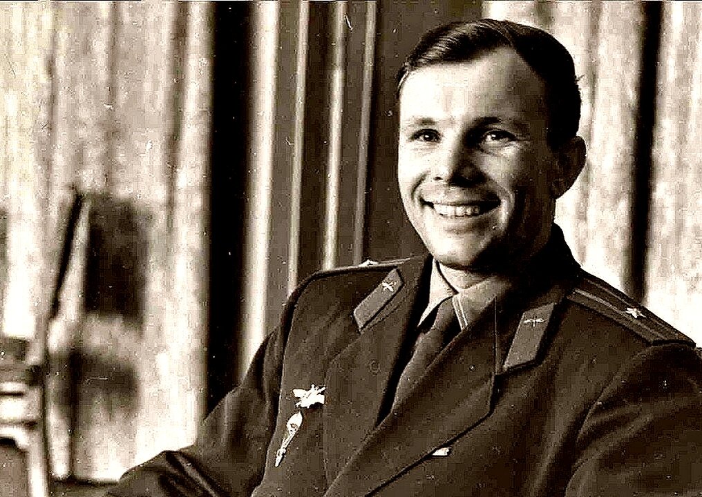 Фото Гагарина. Яндекс картинка.