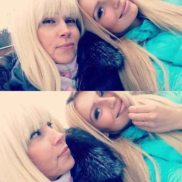 Светлана Михайловна Устиненко и Аня Кудимова.