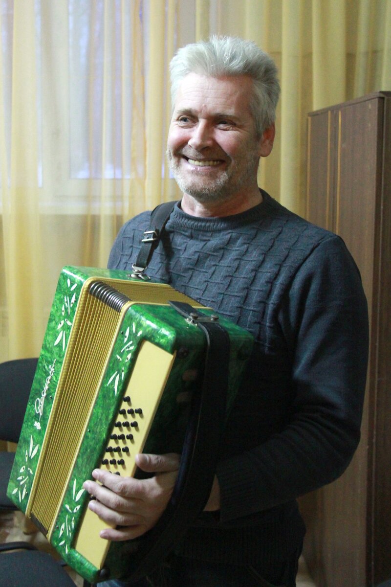 Гармонь душа россии. Песни под гармошку. Пригласить гармониста на праздник. Гармонь тальянка беларусь. Гармонь тальянка беларусь.