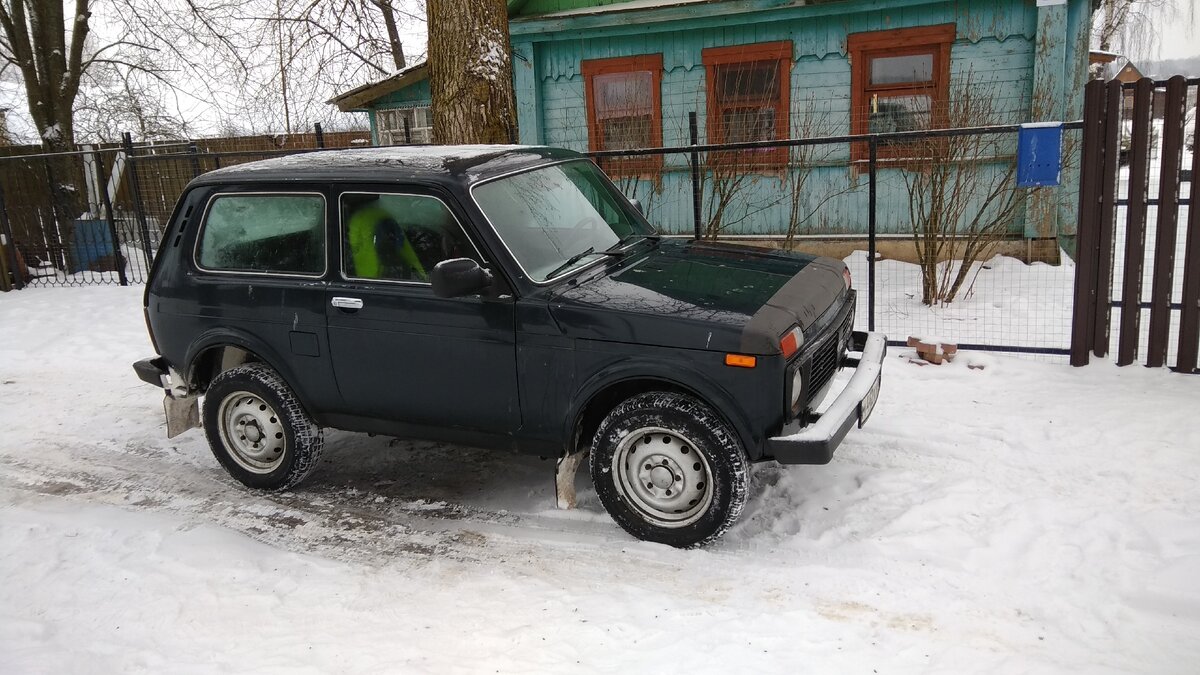 Теперь уже наша Нива. Листайте дальше.