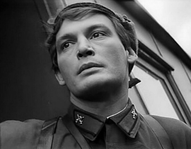 Кадр из фильма «Офицеры» (1971). Скриншот. Источник - YouTube.