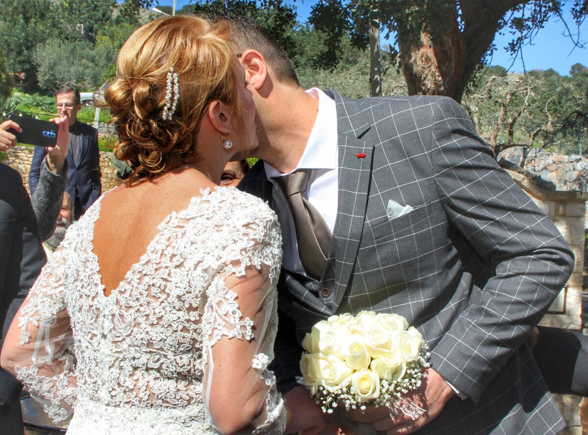 Янис + Мария. Мы венчались в первый день весны (фото из семейного архива автора)