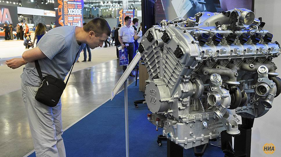 Русский engine. Мотор Аурус. Мотор Aurus v8. Аурус v12. Аурус двигатель 4 цилиндровый