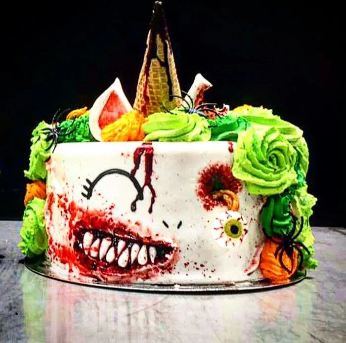 Торт с розочкой