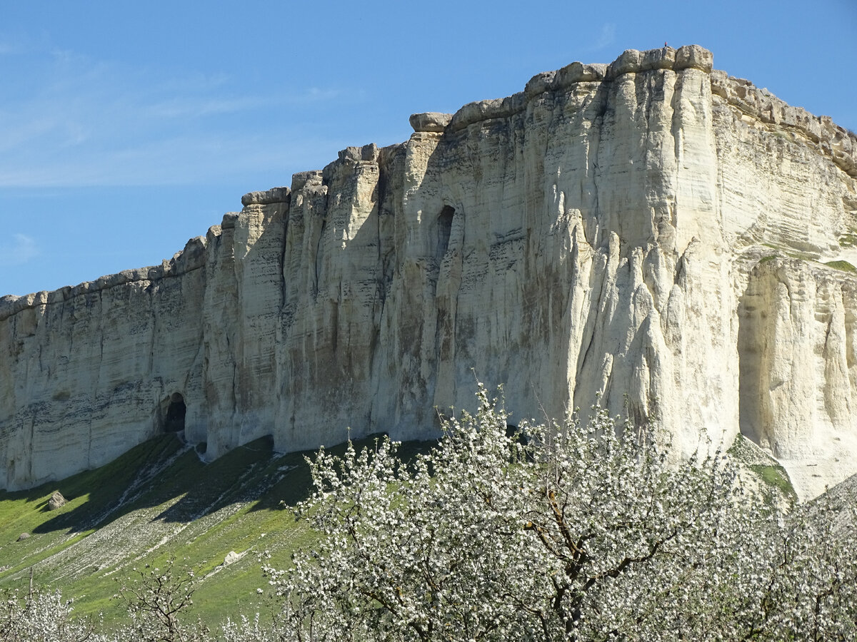 Белая скала фото автора