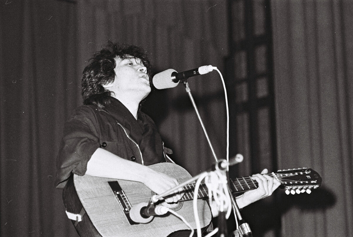 исполнении цоя