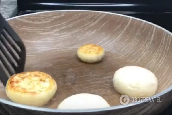 Сырники с манкой 