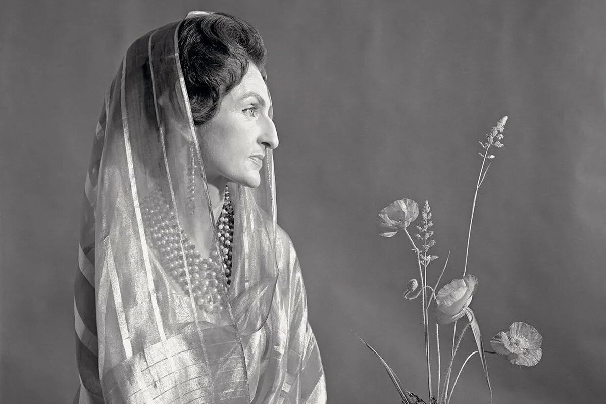 Дюррюшехвар-султан, фото Сесила Битона