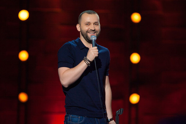 Руслан Белый