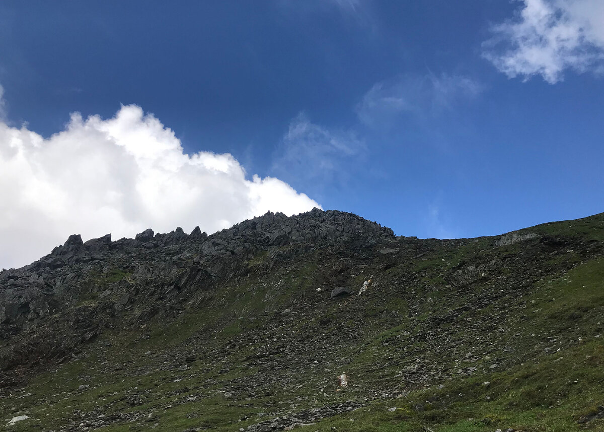 Непривычный цвет неба