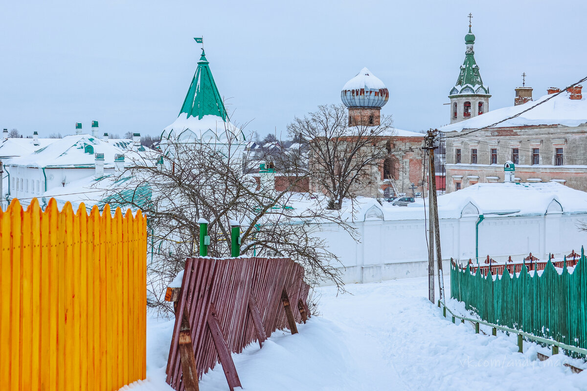 Староладожский Никольский мужской монастырь