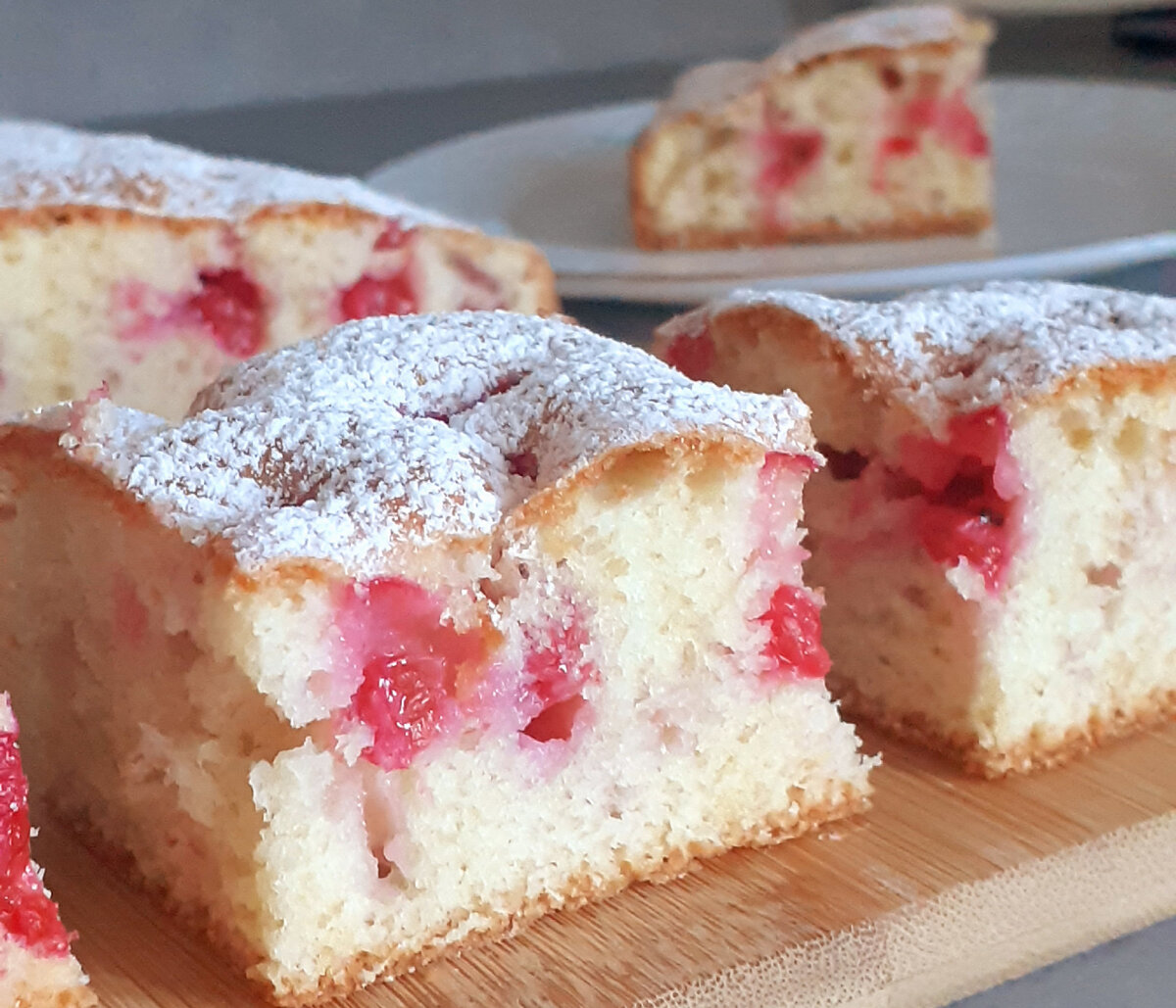 Рецепт пирога с замороженными ягодами в духовке пошагово с фото