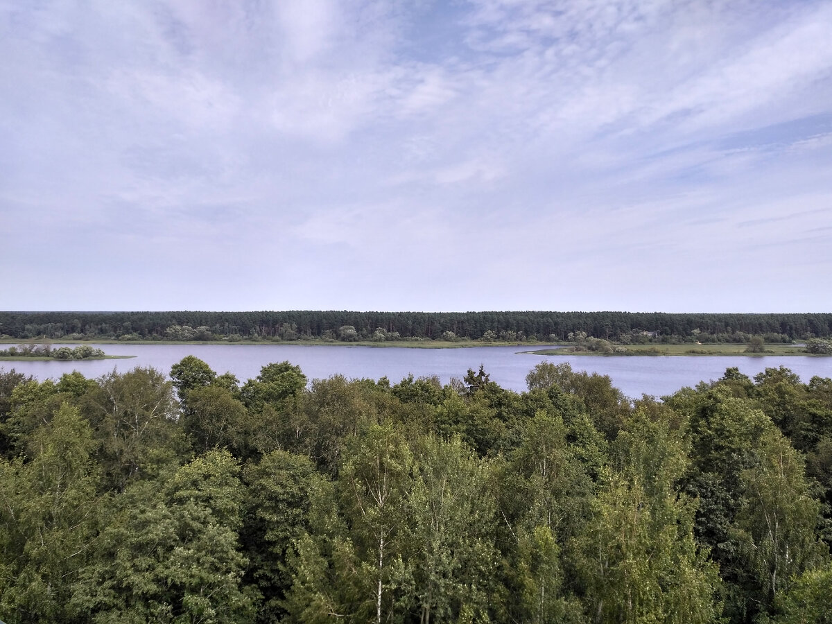 Вид на остров с крыши пансионата