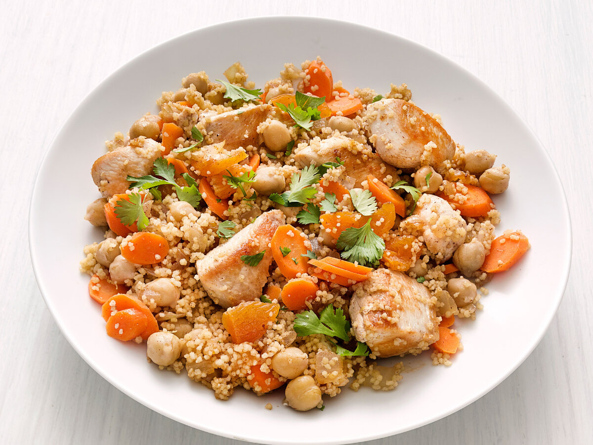 Куриная грудка с кускусом