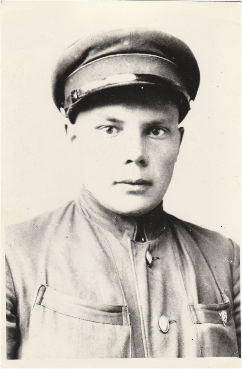 Карелин Петр Григорьевич