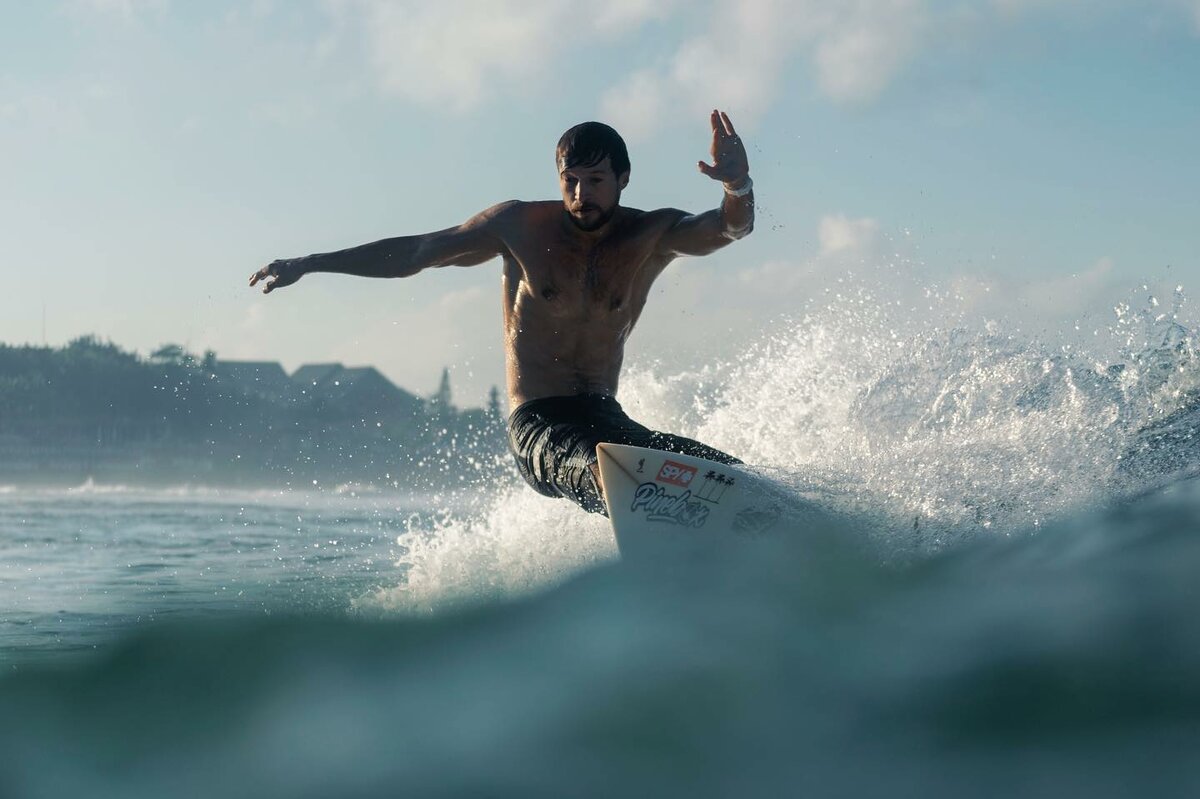 @surfing.tom