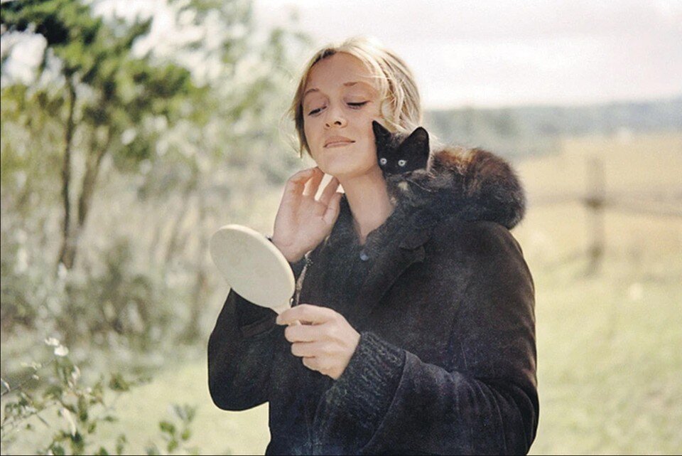     Кадр из фильма «Зеркало».