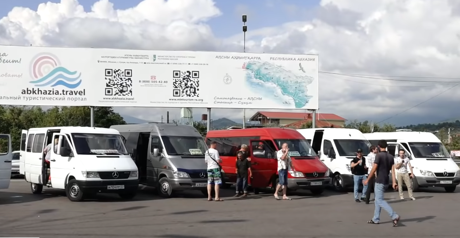 Маршрутчики в Абхазии 