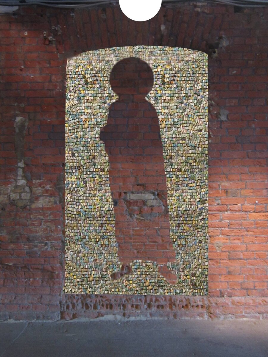 Мрамор, смальта, стеклокерамика и золото, 253 x 150 см