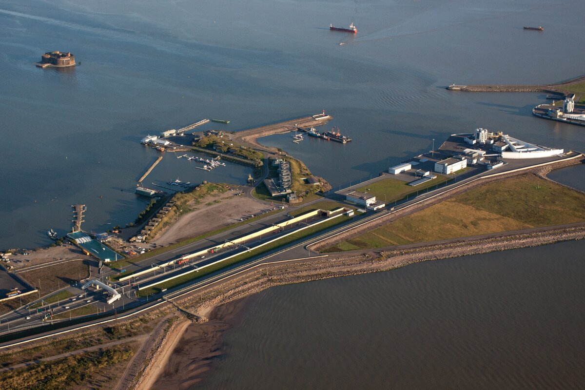 Форт Константин. Листайте галерею ==>