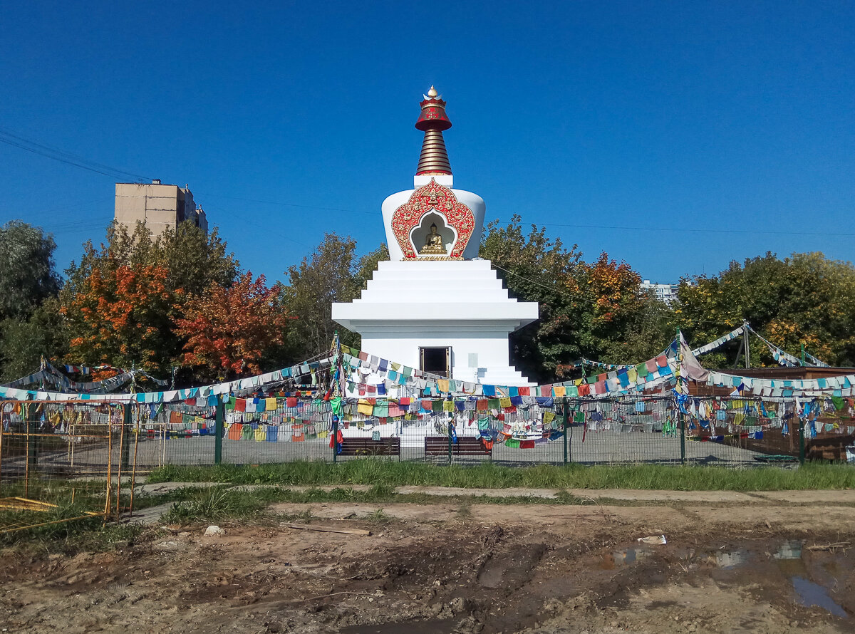 буддийский храм в отрадном