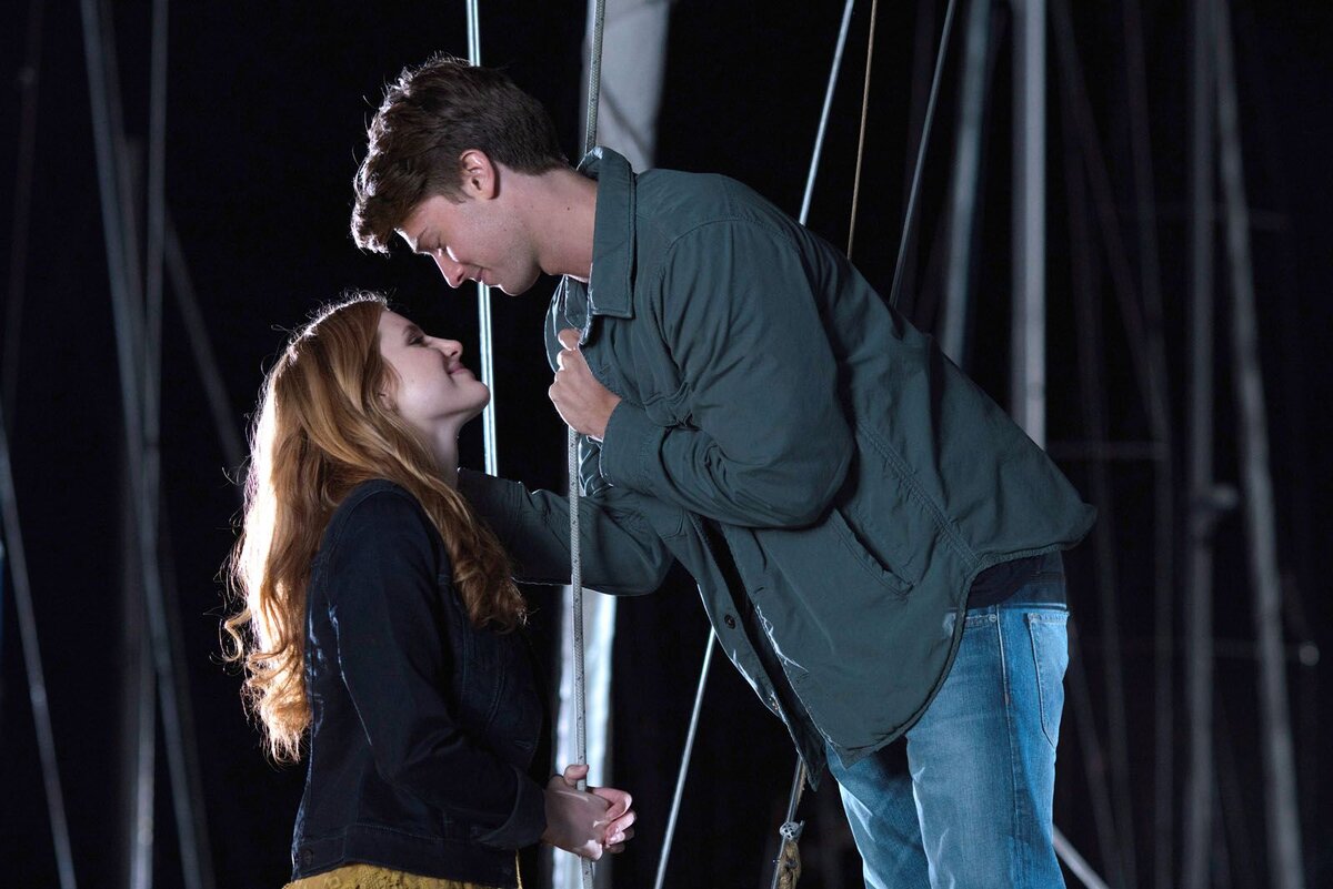 полуночное солнце фильм. полночное солнце песни. полночное солнце кэти. полночное солнце фильм 2018. полуночное солнце чарли.