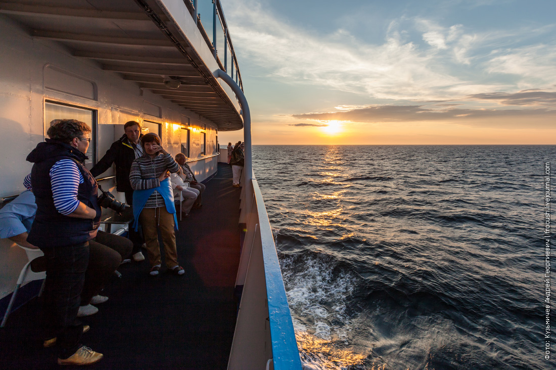 Круиз норвегия круизные лайнеры. Путешествие на корабле. Вид с теплохода. Круиз по белому морю. Морское путешествие на теплоходах на курилы.