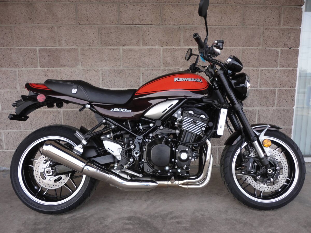 Kawasaki Z900RS
