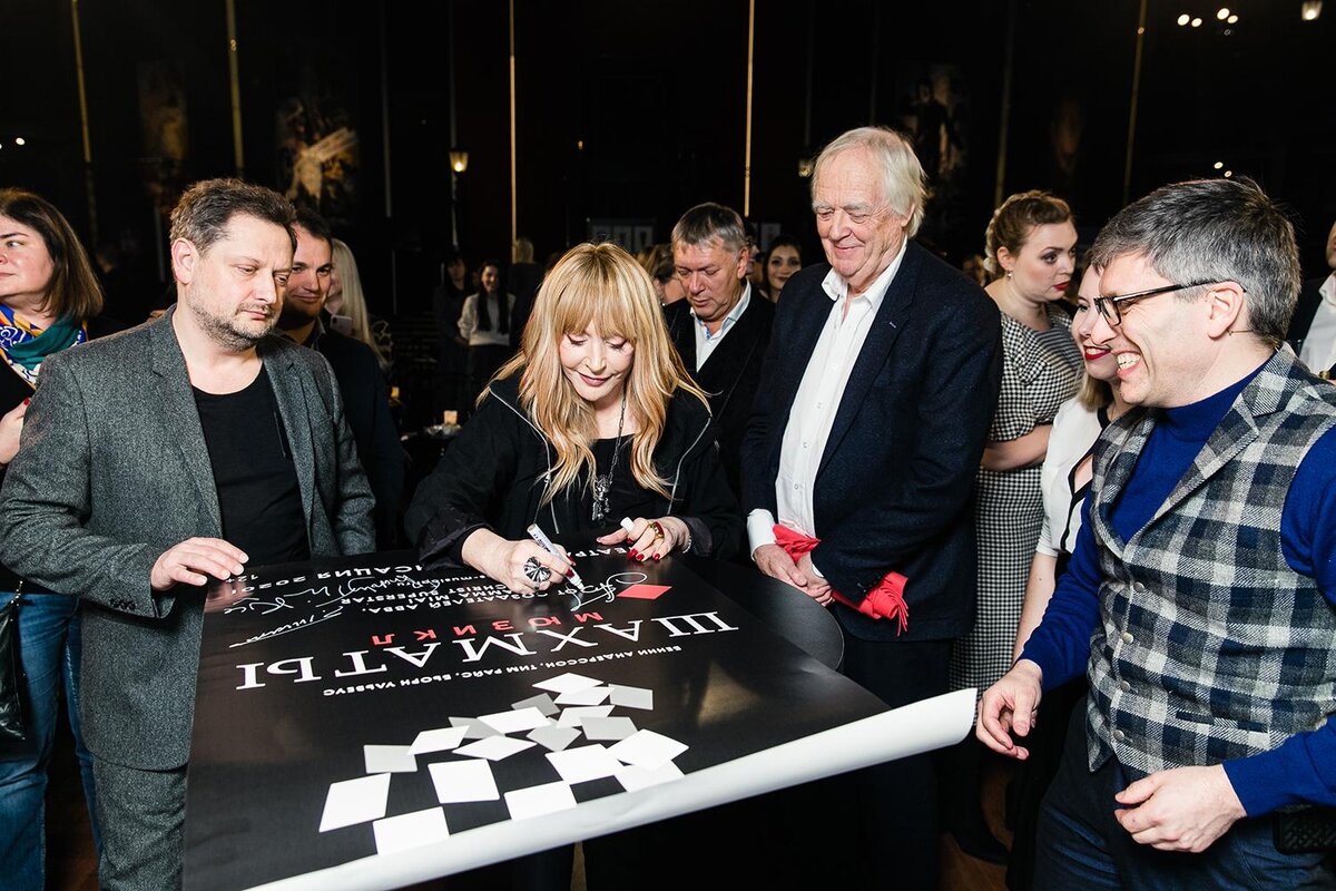 Евгений Писарев, Алла Пугачева, Тим Райс и Дмитрий Богачев Источник: https://newstes.ru