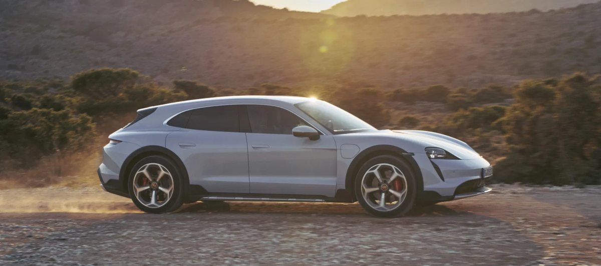 Porsche unveils Taycan Cross Turismo