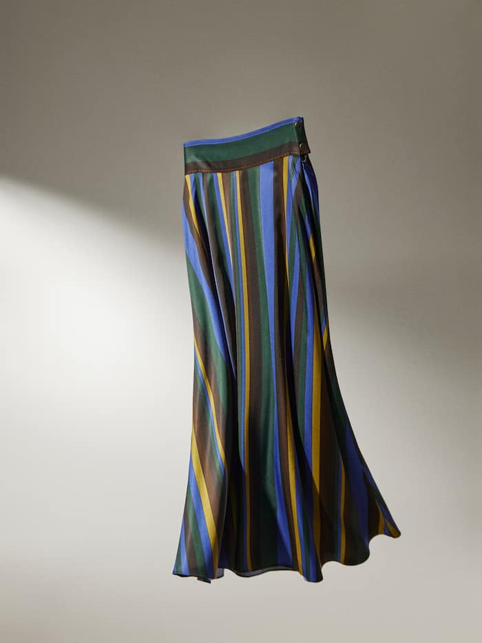 ВИСКОЗА 100%. https://www.massimodutti.com/ru