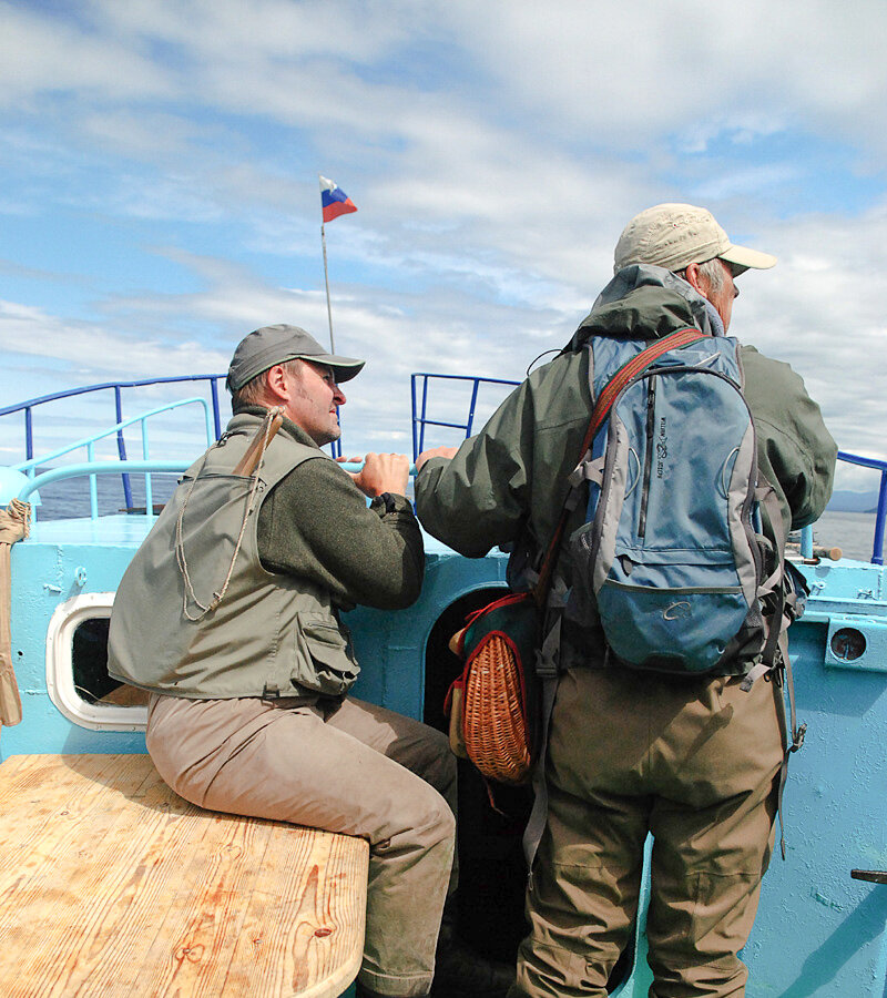 Катер Вольный. За 10 минут до высадки на берег. 