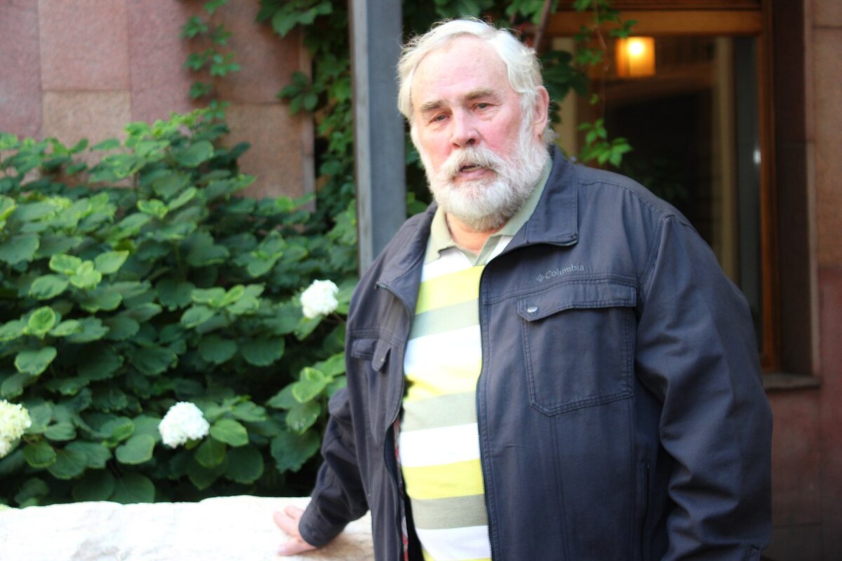 Этих артистов легендарная киноэпопея сделала известными на всю страну.-4