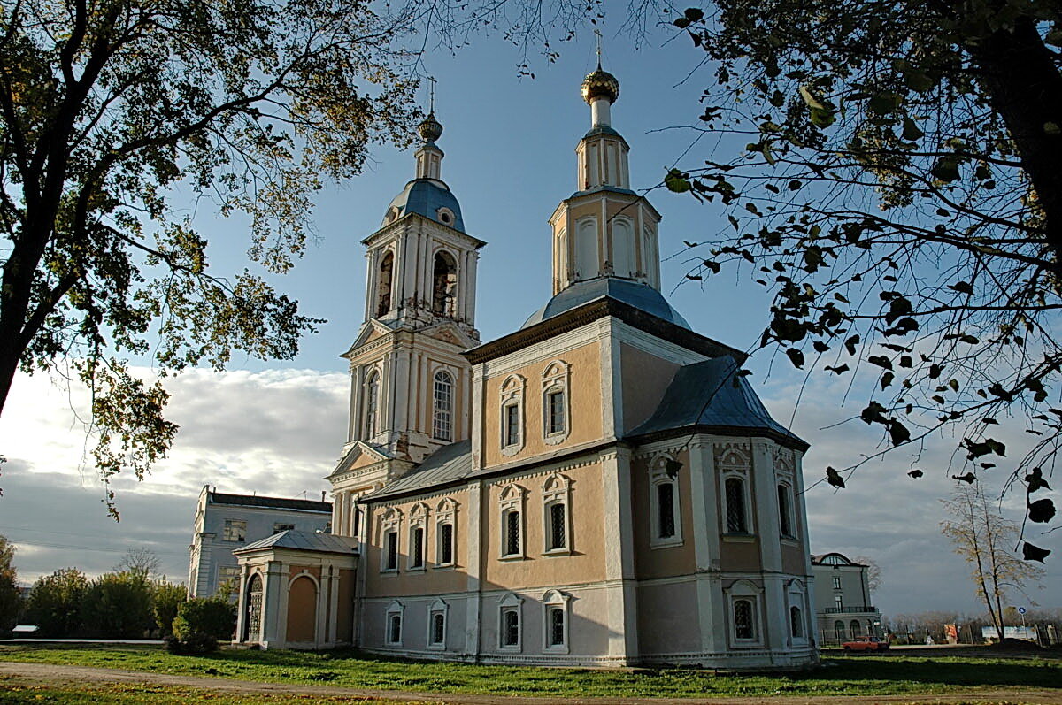 Церковь во сне. Храм в сновидении. Церковь сонарки. Приснилась Церковь.