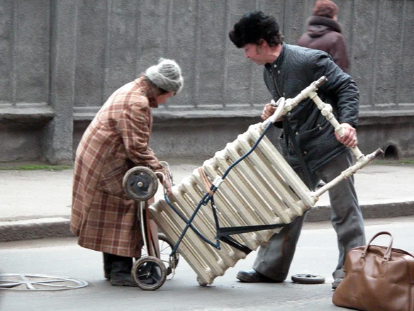 Тот самый "баян". Да ещё с трубами. Из свободных источников