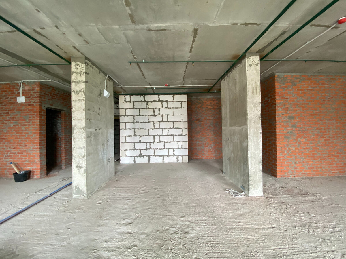 Вид на будущую кухню-гостиную